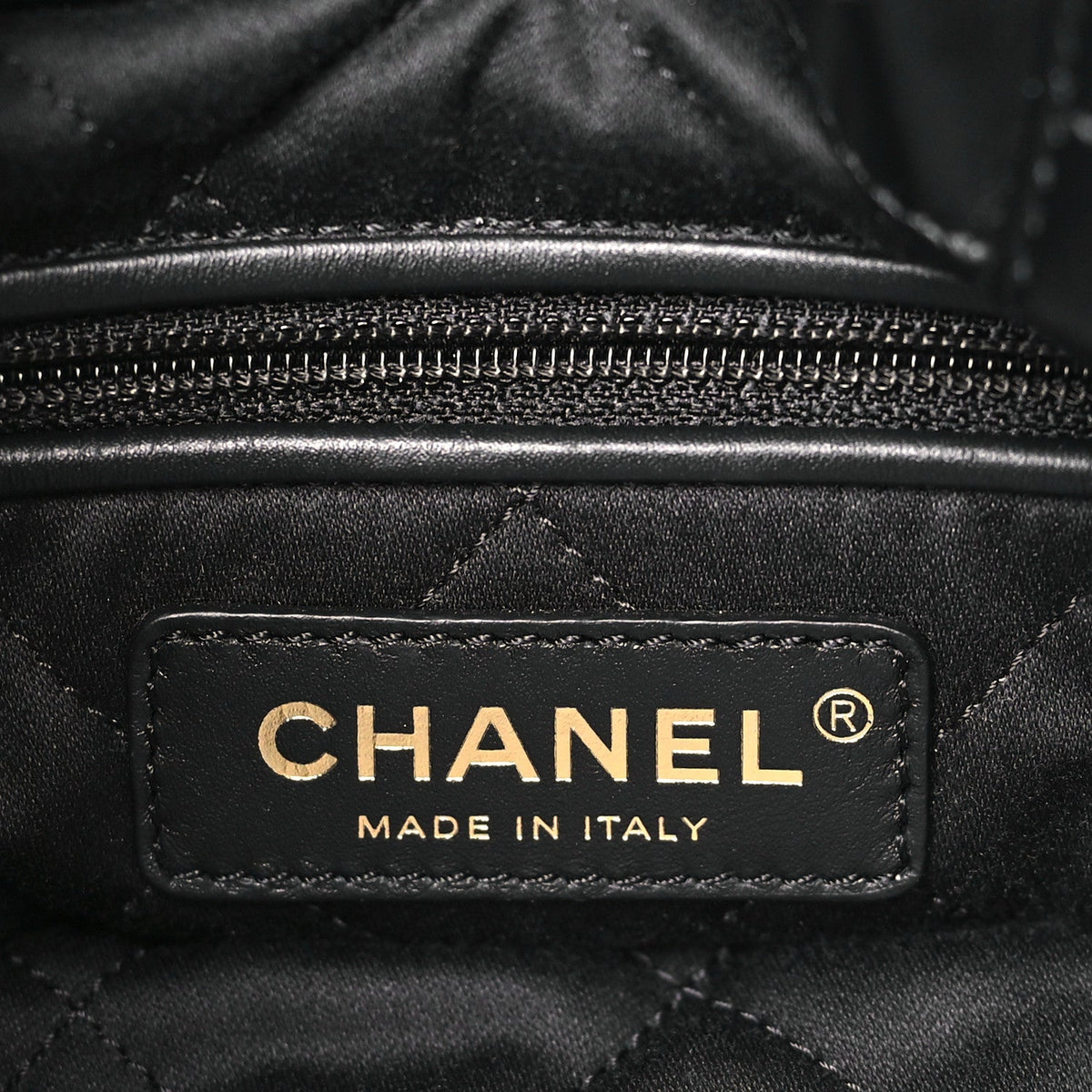 Shiny Calfskin Quilted Chanel 22 Backpack Black